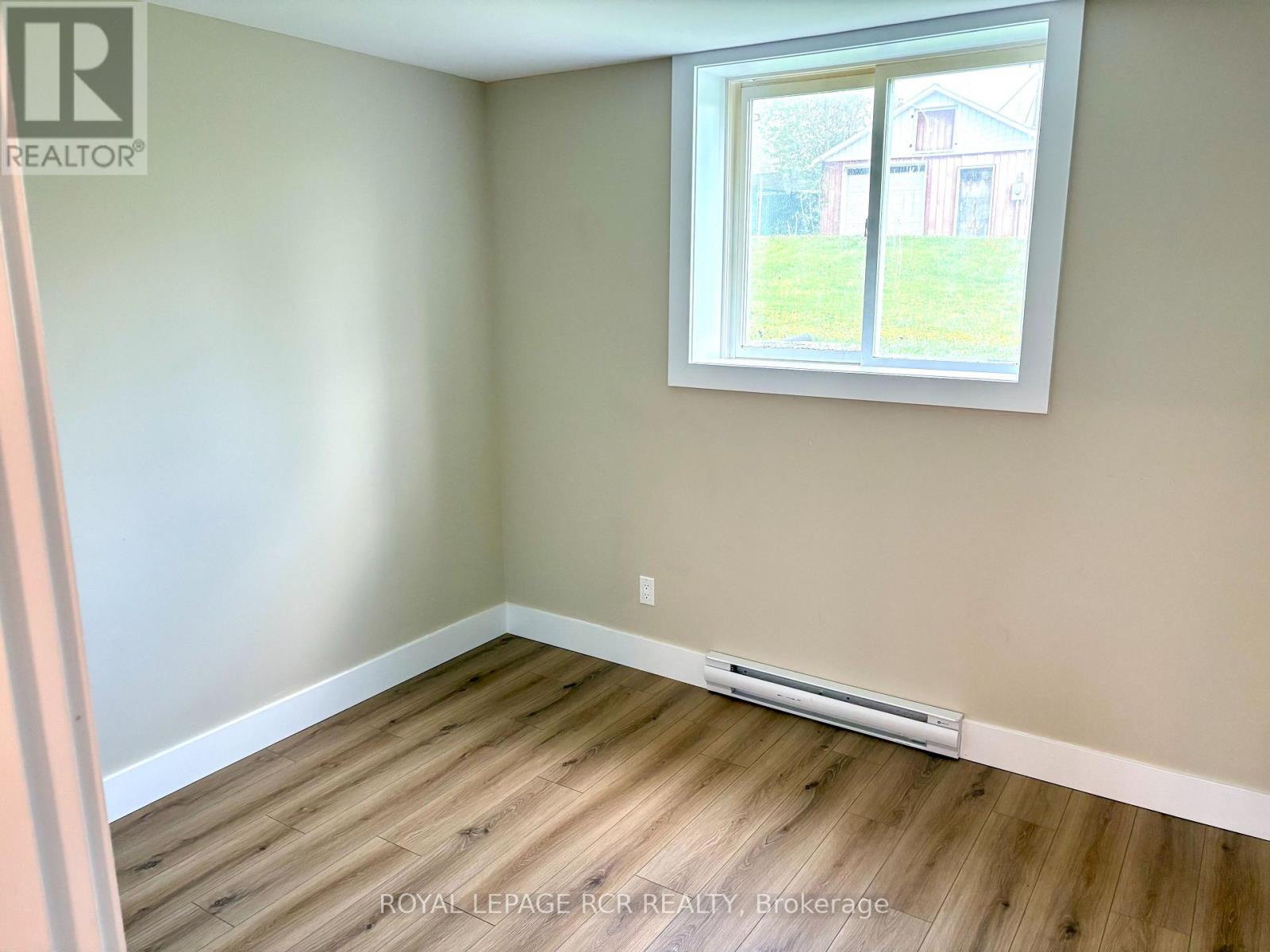 504 ANDREW STREET - 20