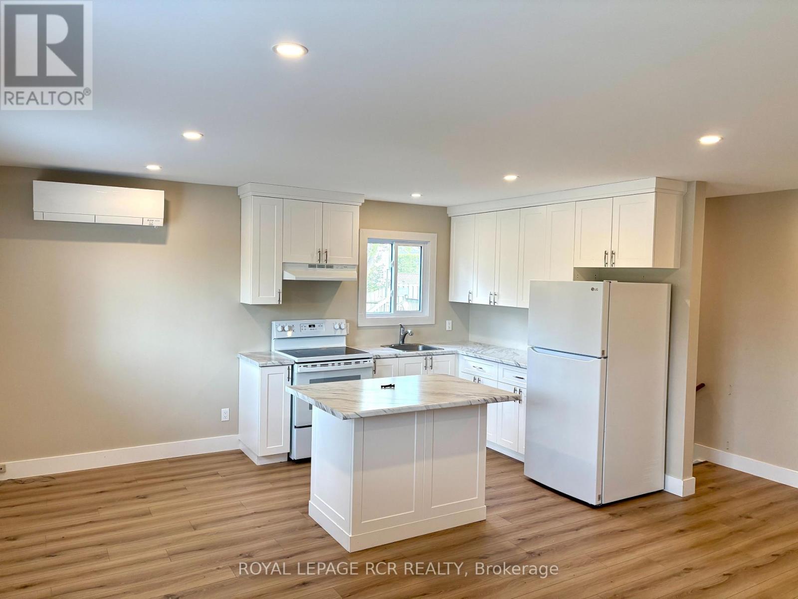 504 ANDREW STREET - 7