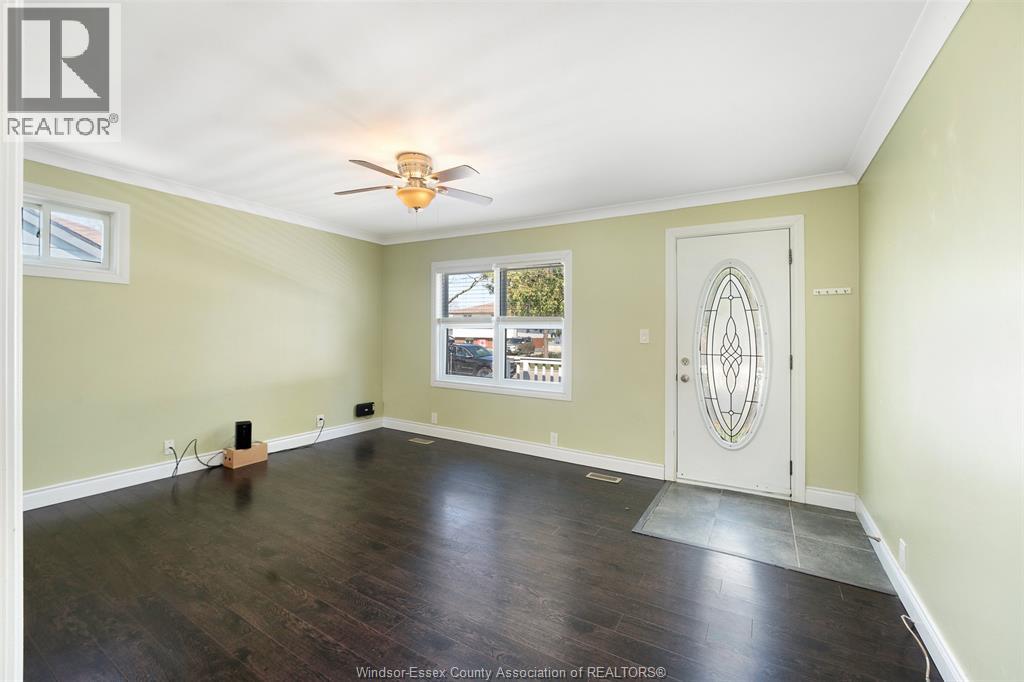2497 CHANDLER, Windsor, Ontario, N8W4A7 — Photo 5