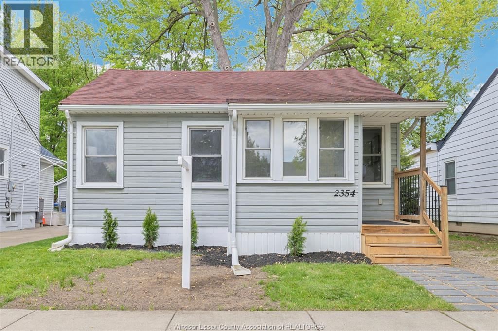 2354 MARENTETTE, Windsor, Ontario, N8W2C3 — Photo 2