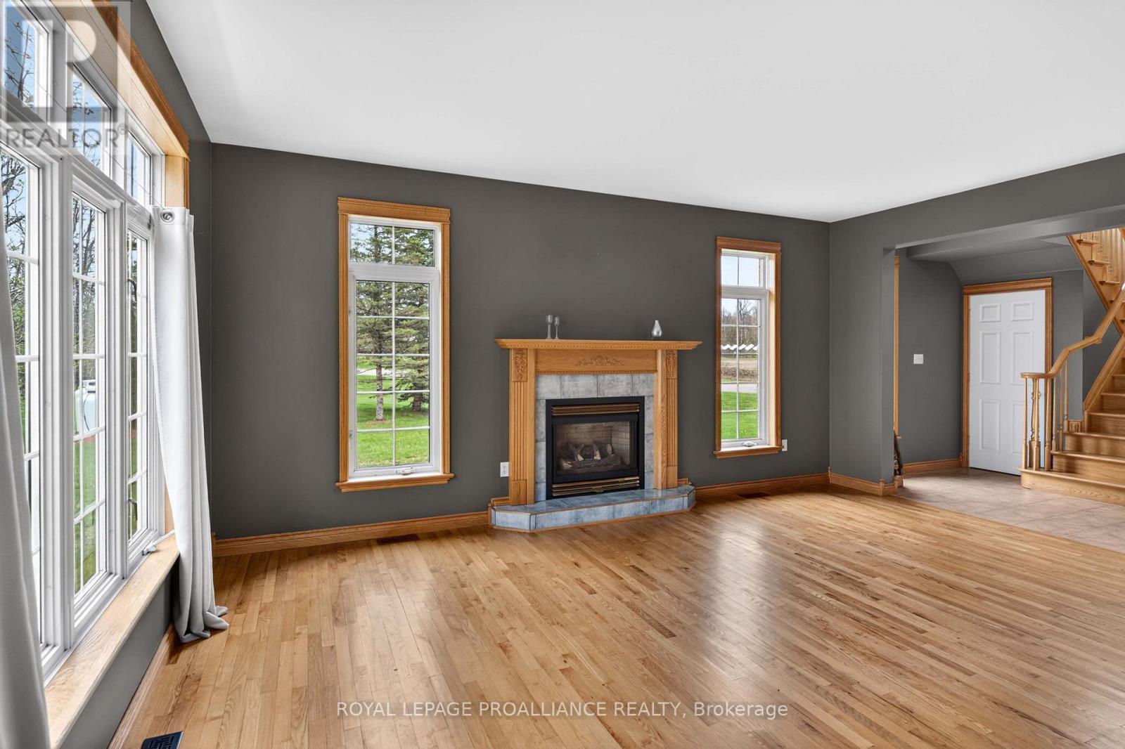 3560/3562 WEIR ROAD - 12