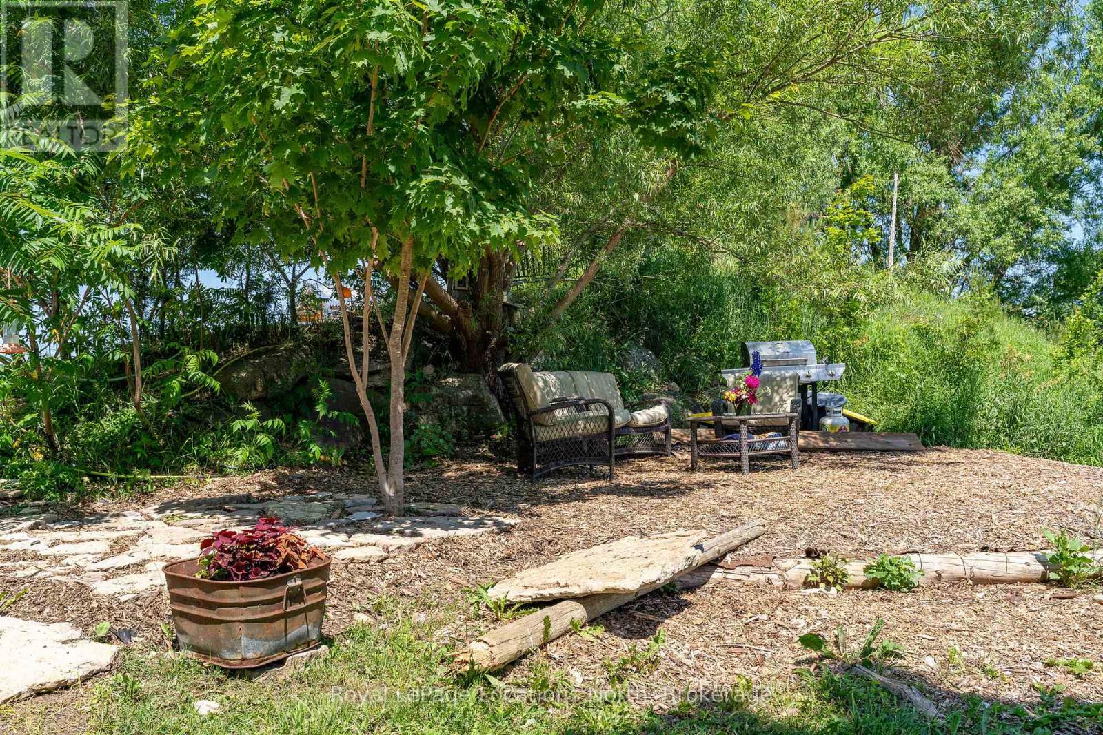 138237 GREY ROAD 112 ROAD - 41