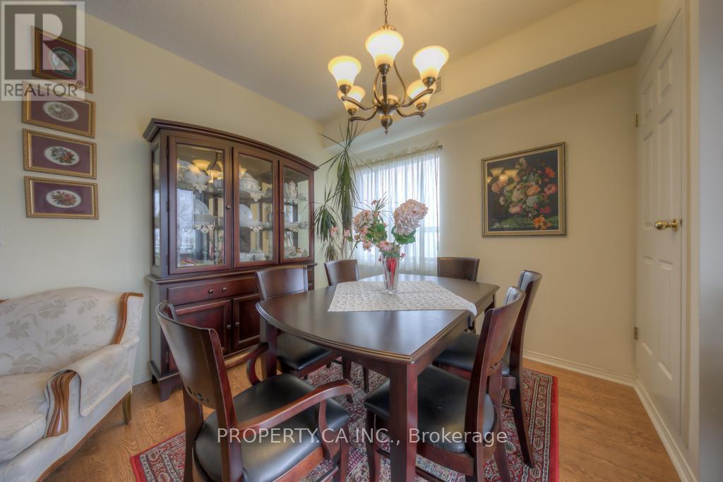 #301 778 SHEPPARD AVENUE W - 4