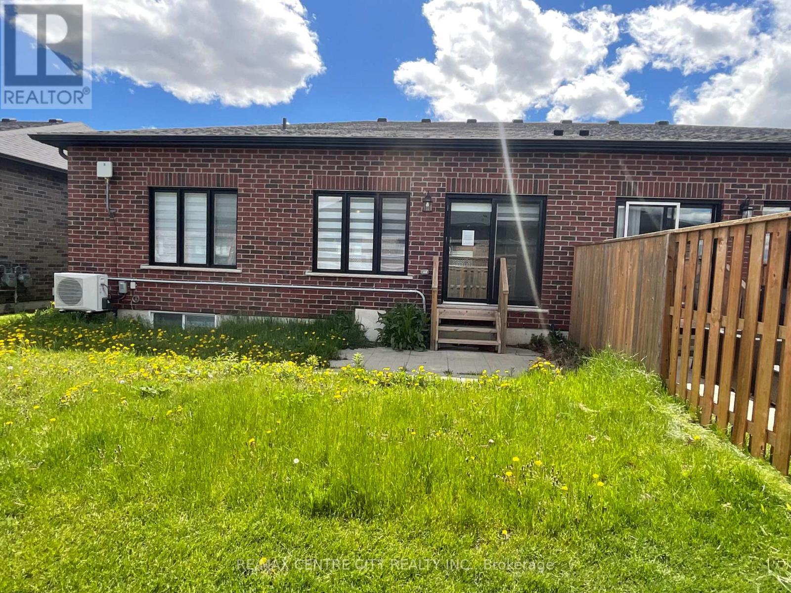 39 WATERTHRUSH LANE - 2