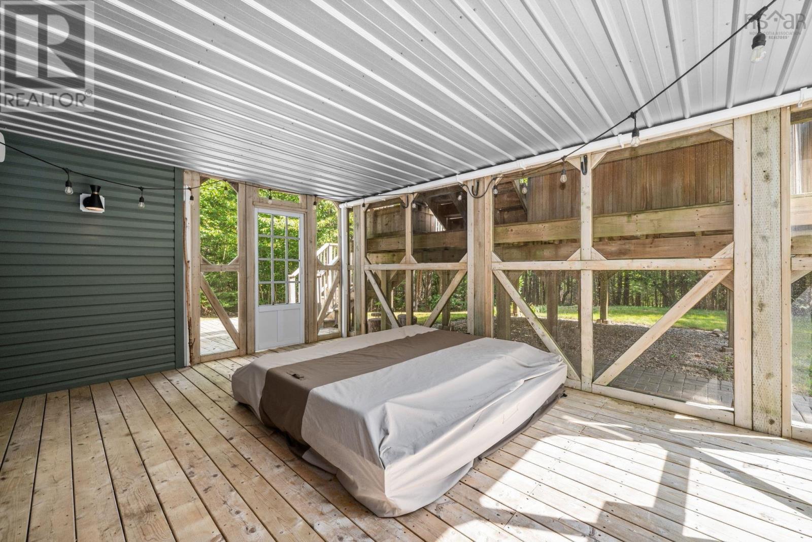 510 Gleneagles Drive - 38