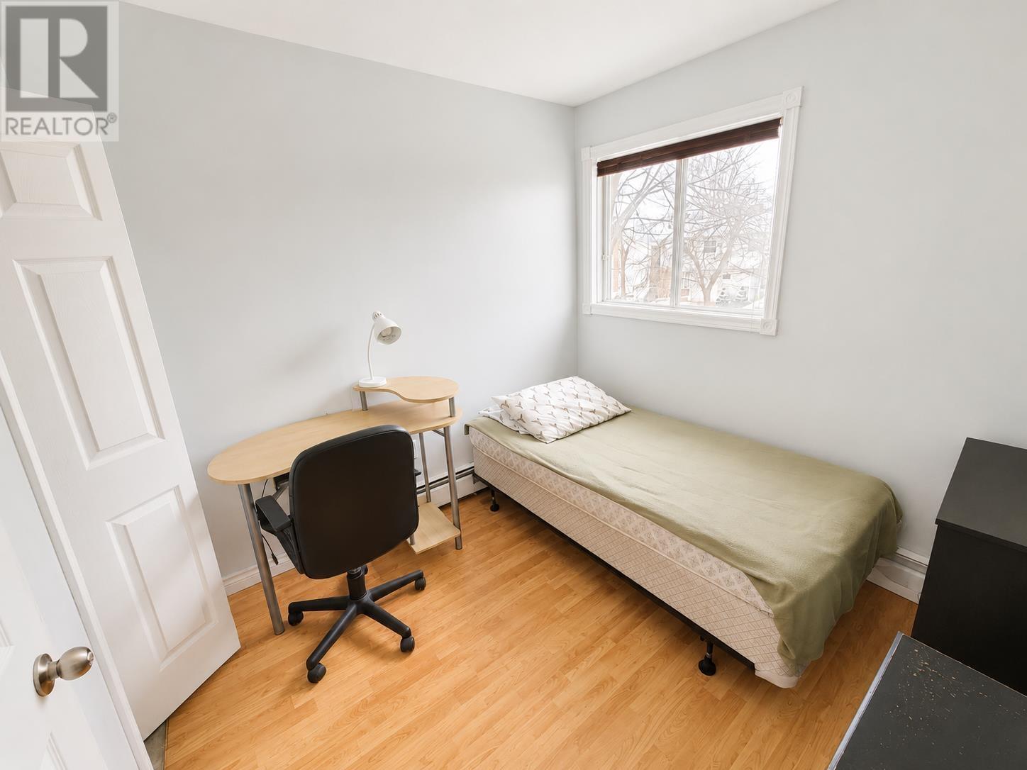 32 DAWSON Court - 8