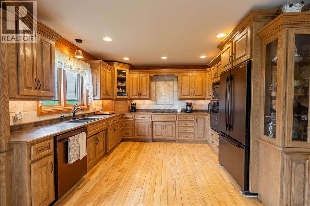 2507 BICKFORD LINE - 16