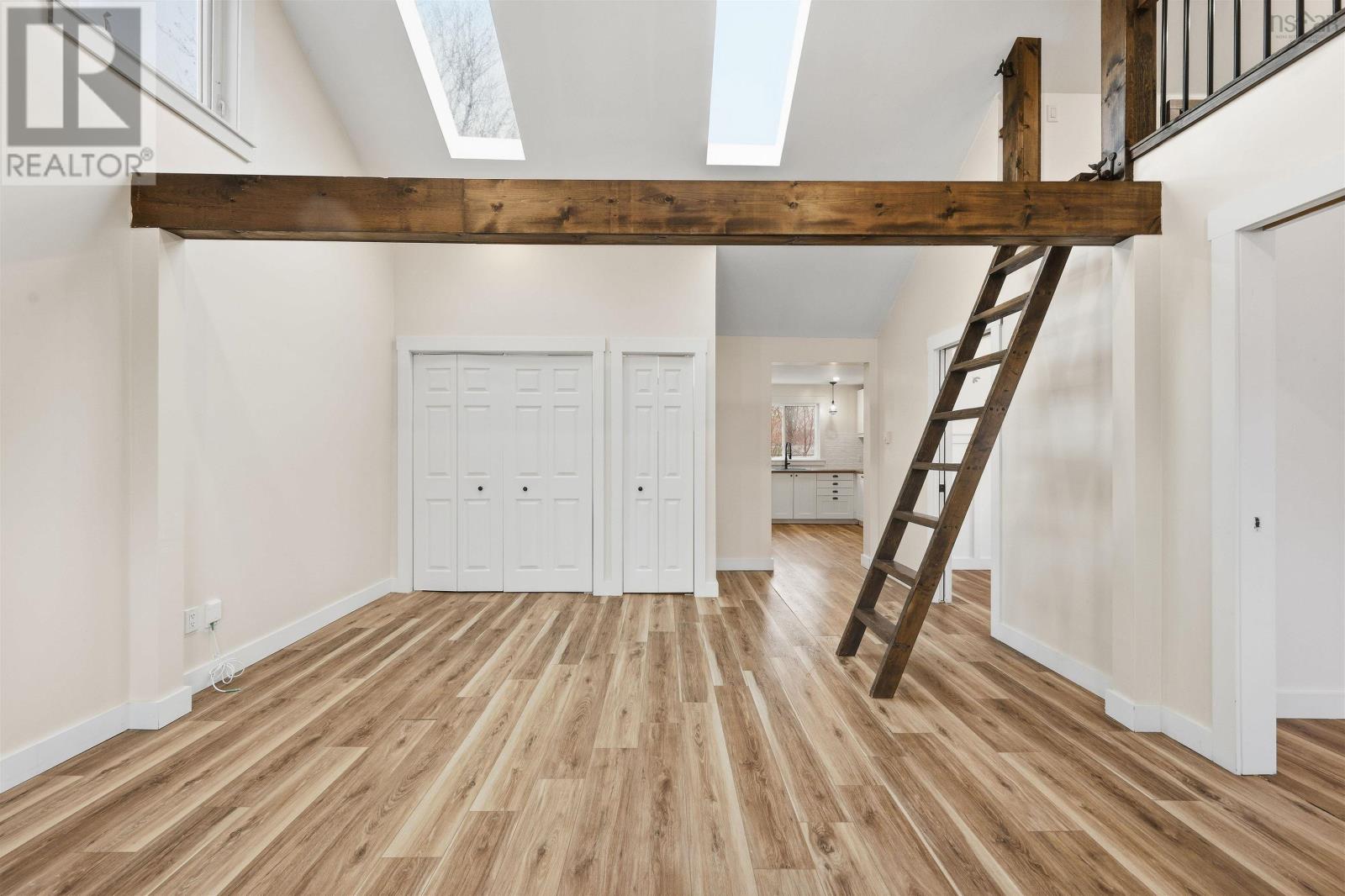 Property 22 of 33 of 6 Sylvia Avenue