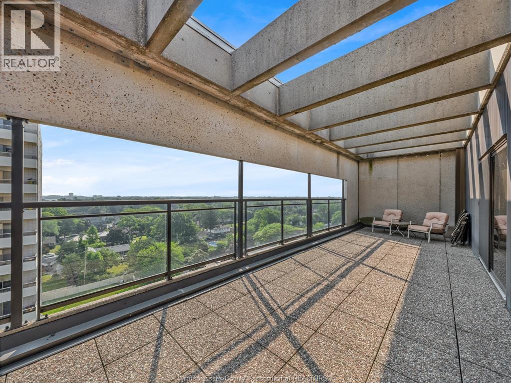 5125 RIVERSIDE DRIVE East Unit# 202, Windsor, Ontario, N8S4L8 — Photo 4