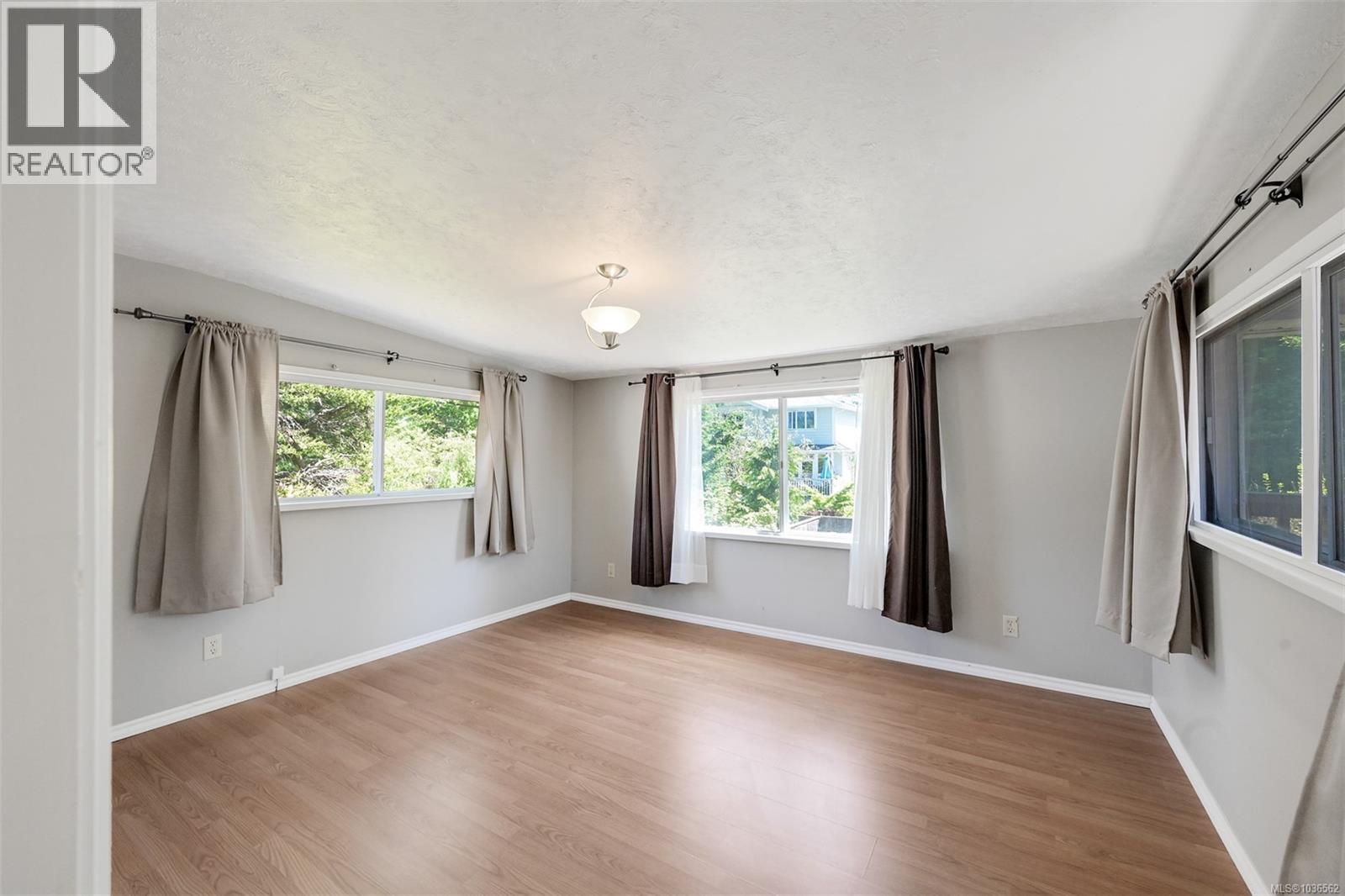 2765 Fernwood Rd - 22