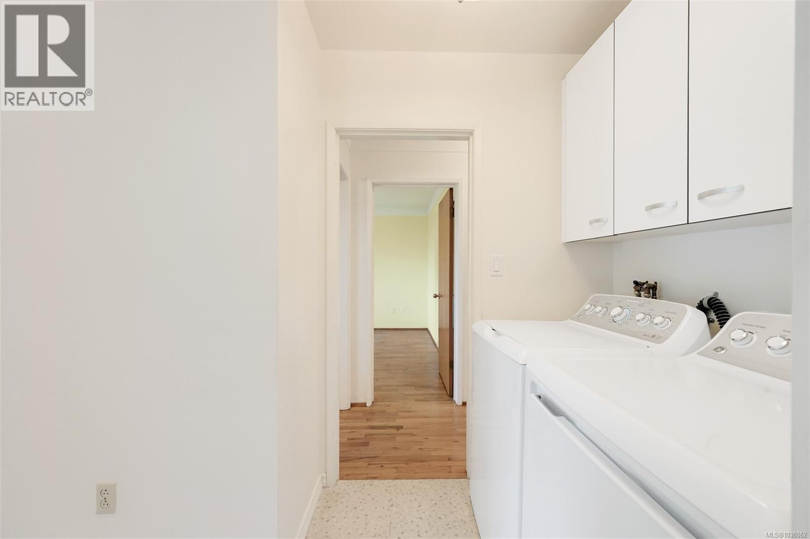 2765 Fernwood Rd - 26