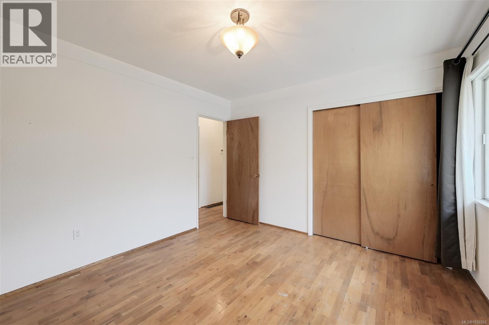 2765 Fernwood Rd - 30