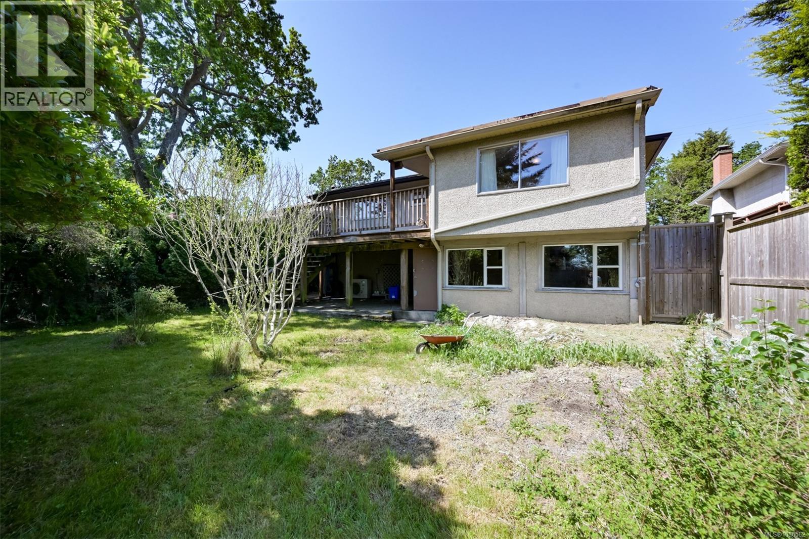 2765 Fernwood Rd - 38