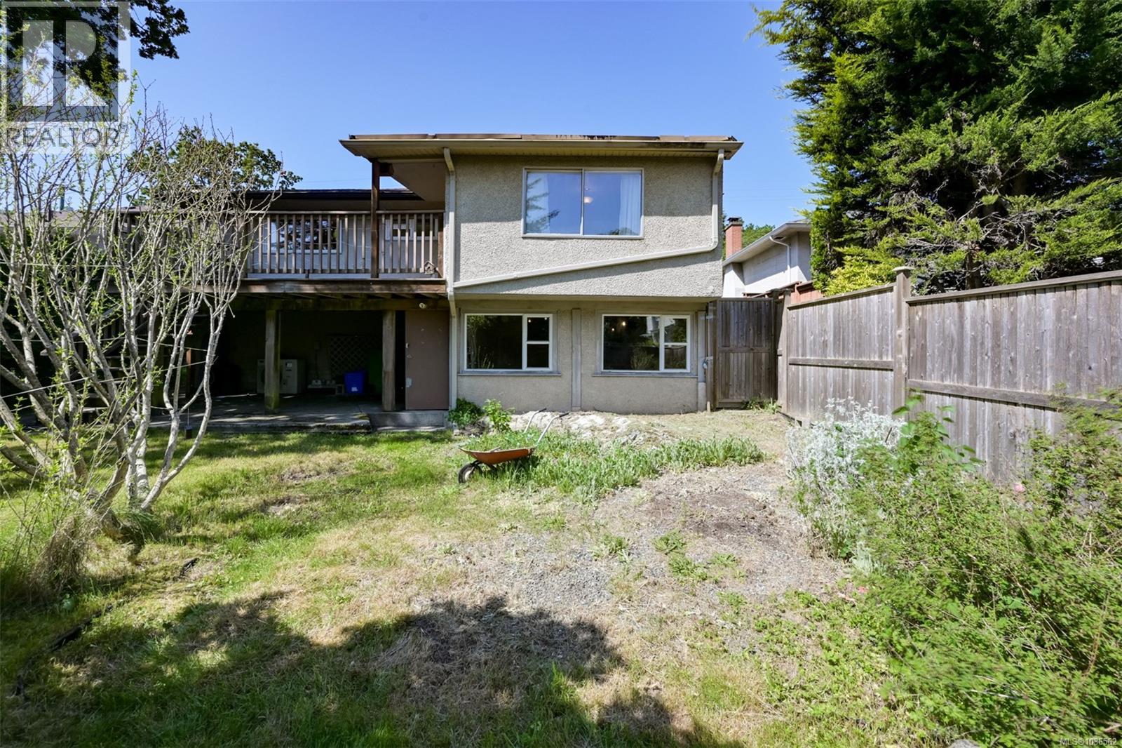 2765 Fernwood Rd - 39