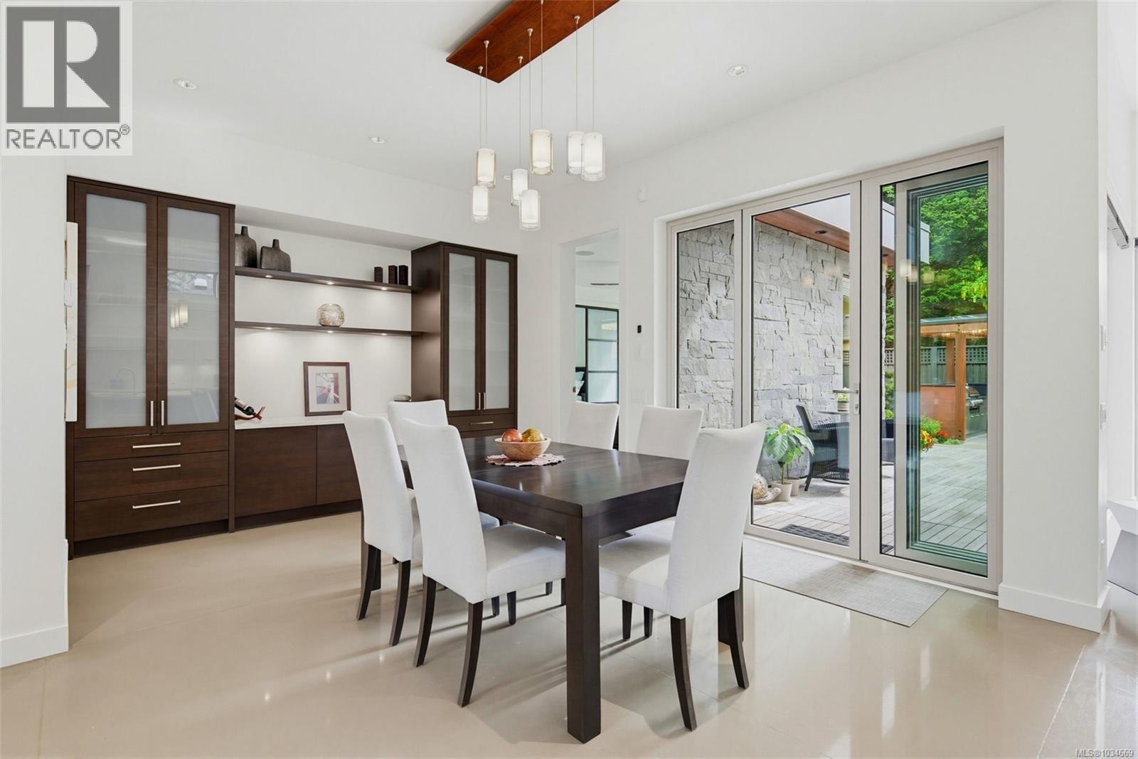 1395 Hampshire Rd - 3