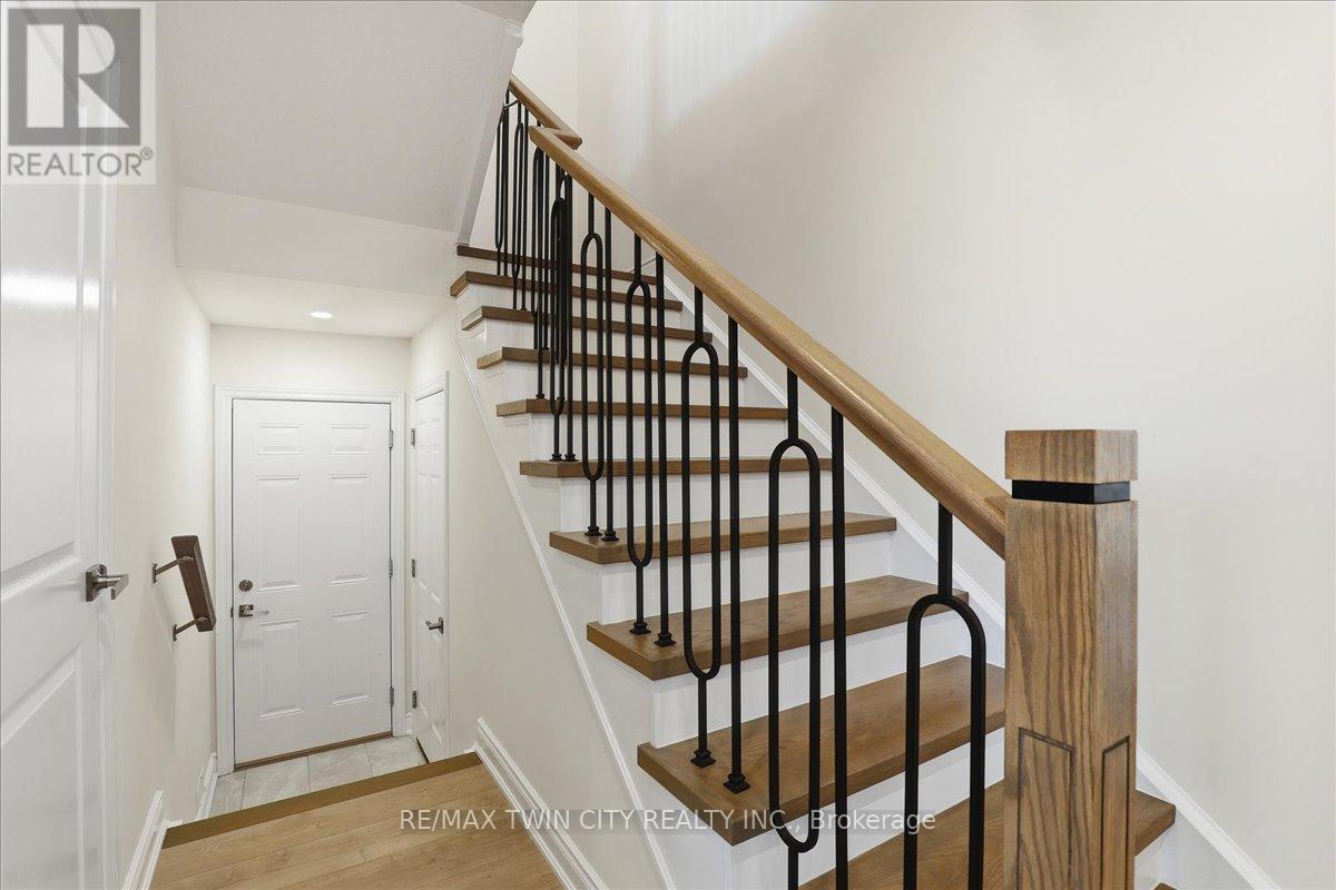 10 GOURLAY FARM LANE - 14