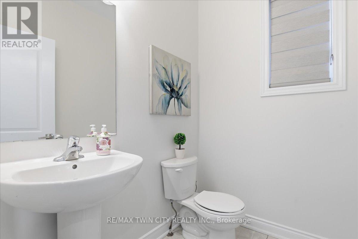 10 GOURLAY FARM LANE - 18