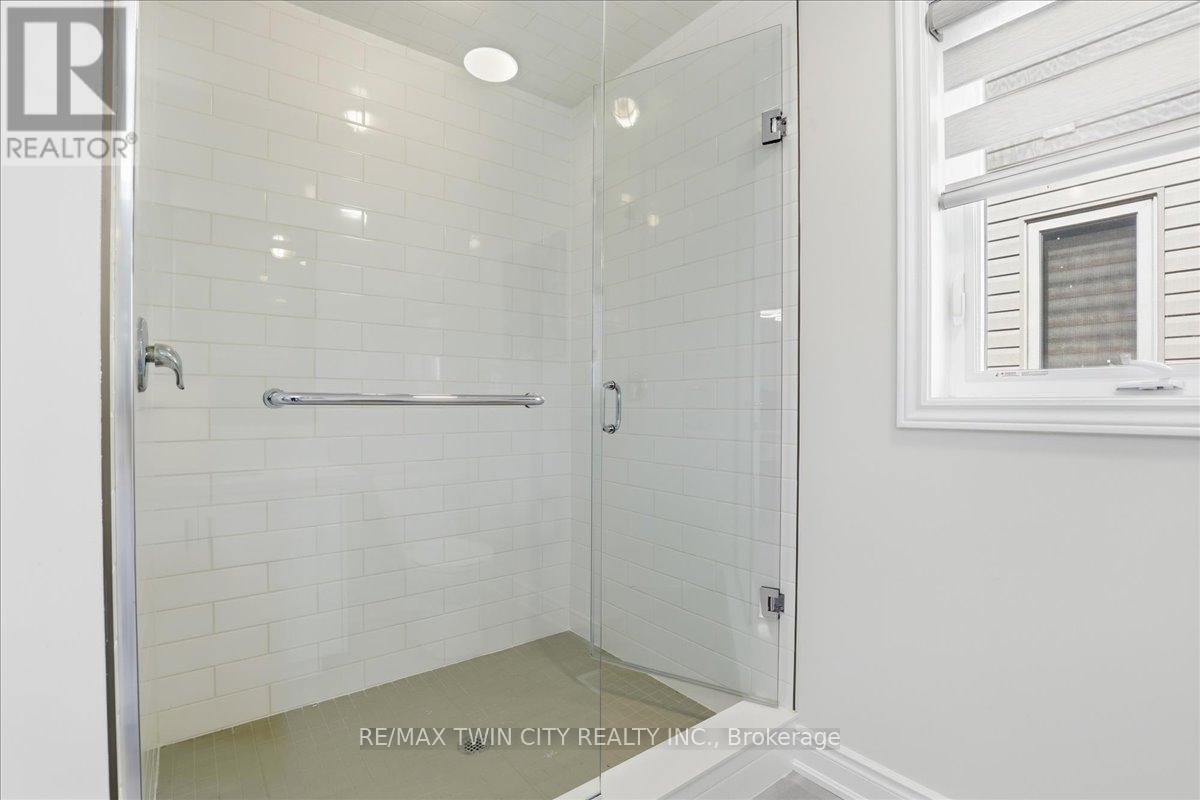 10 GOURLAY FARM LANE - 21