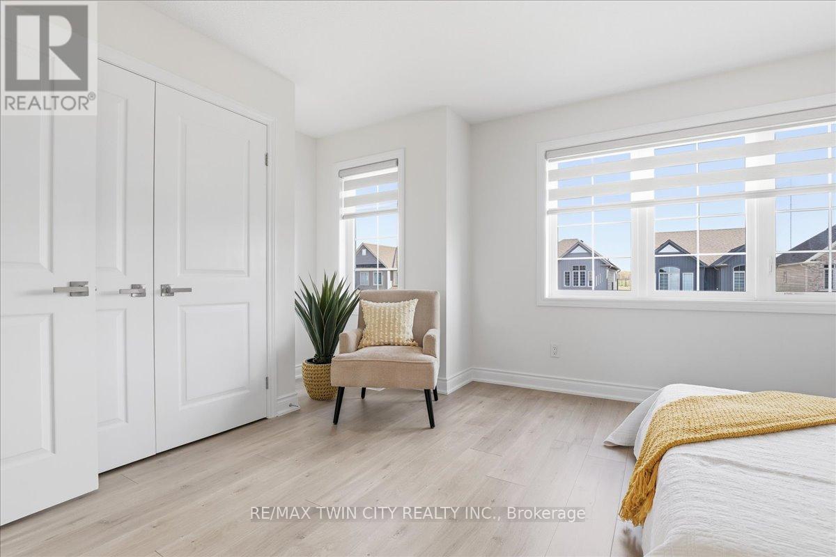 10 GOURLAY FARM LANE - 28