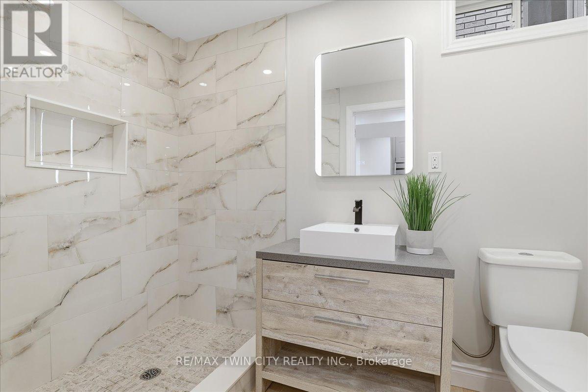 10 GOURLAY FARM LANE - 40