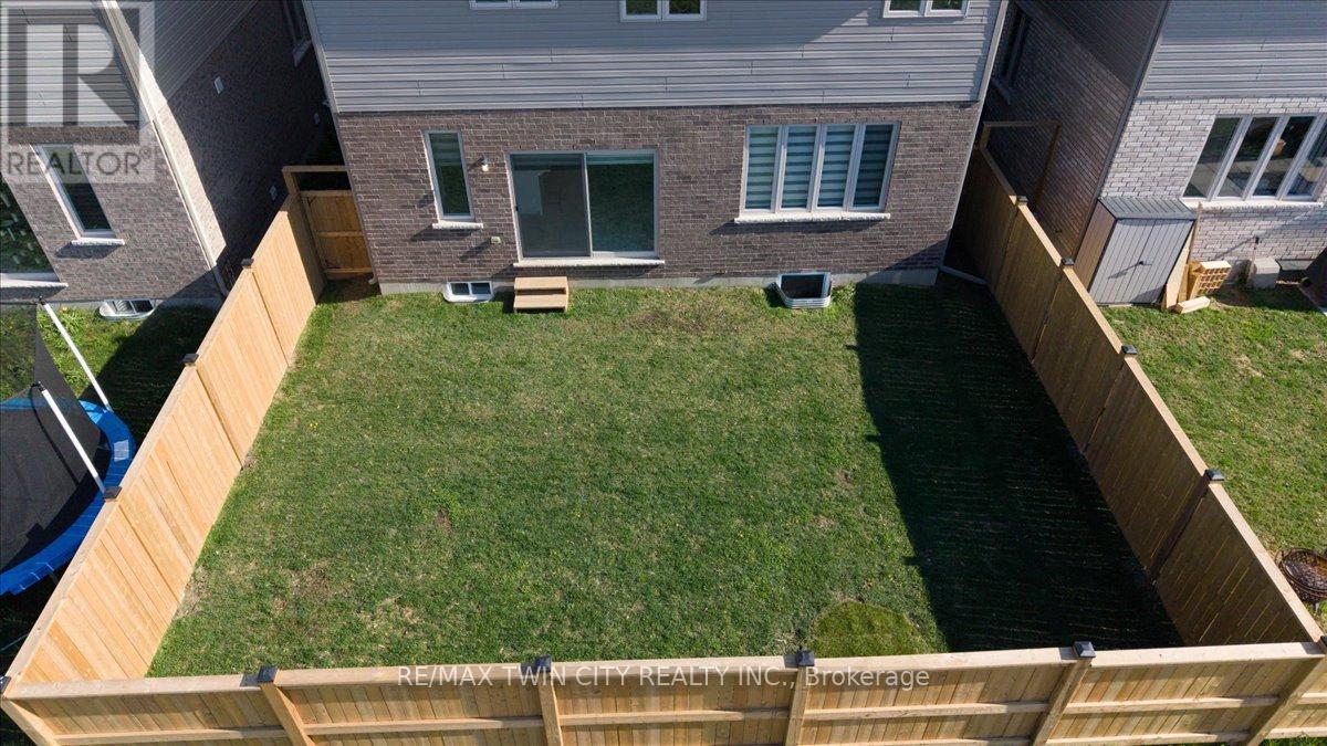 10 GOURLAY FARM LANE - 42