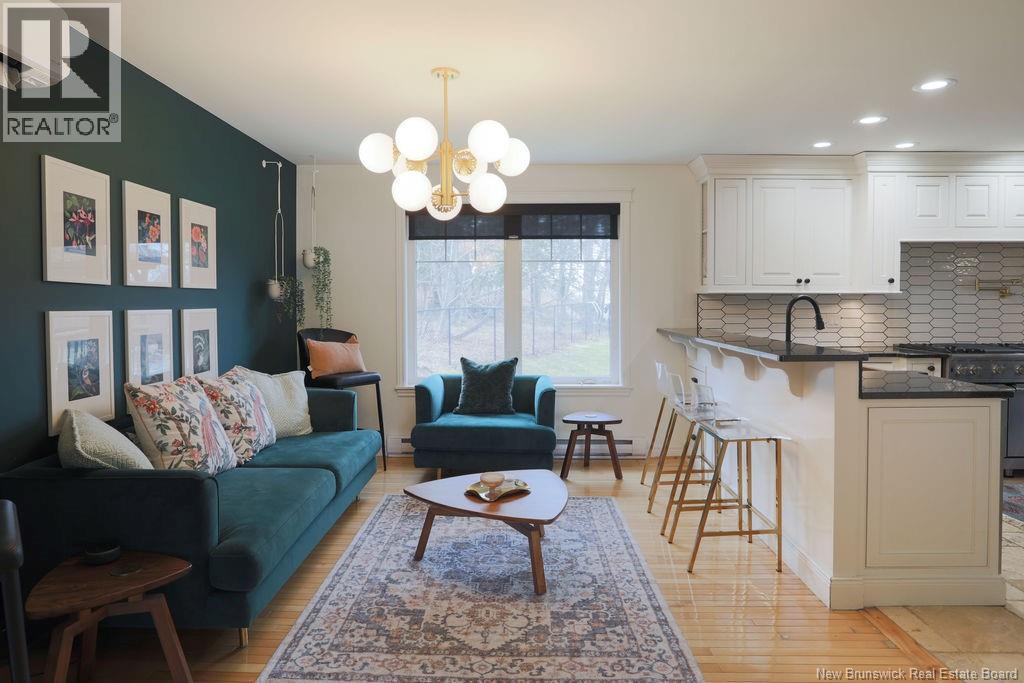 9 Hillcrest Drive — photo 8