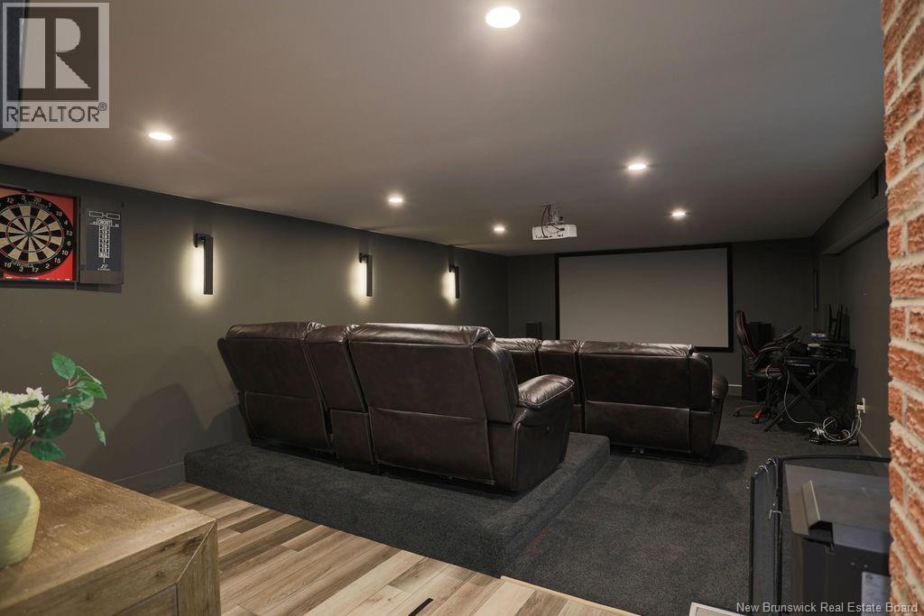 9 Hillcrest Drive — photo 32