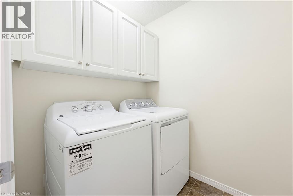 506 BEAUMONT Crescent, Kitchener, Ontario, N2A0A8 — Photo 4