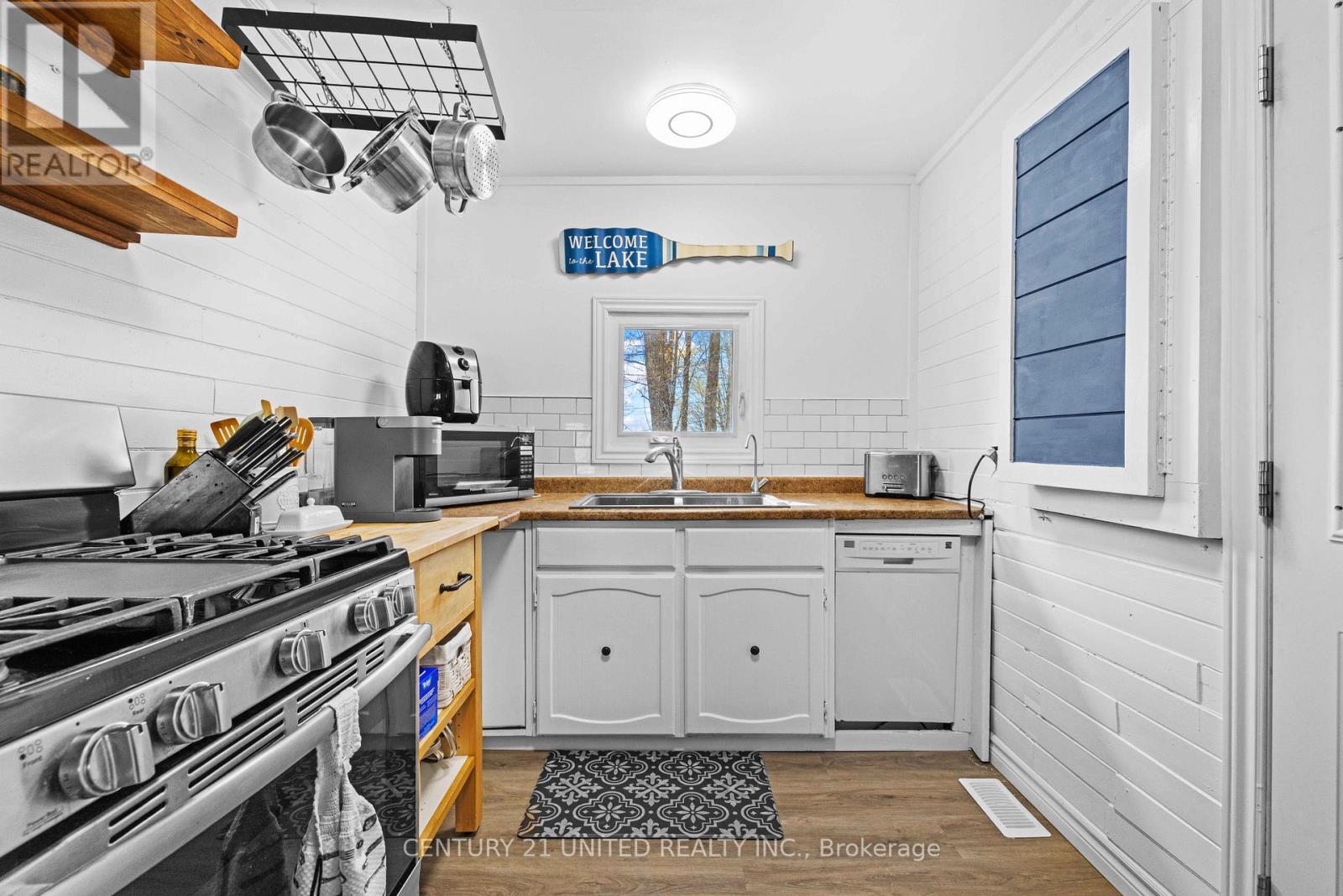 219 ROLLIES POINT ROAD - 14