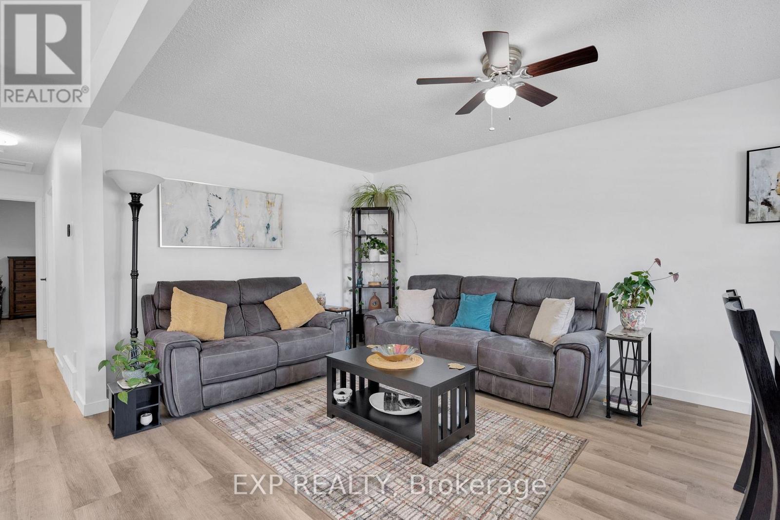 277 STATION STREET - photo 4