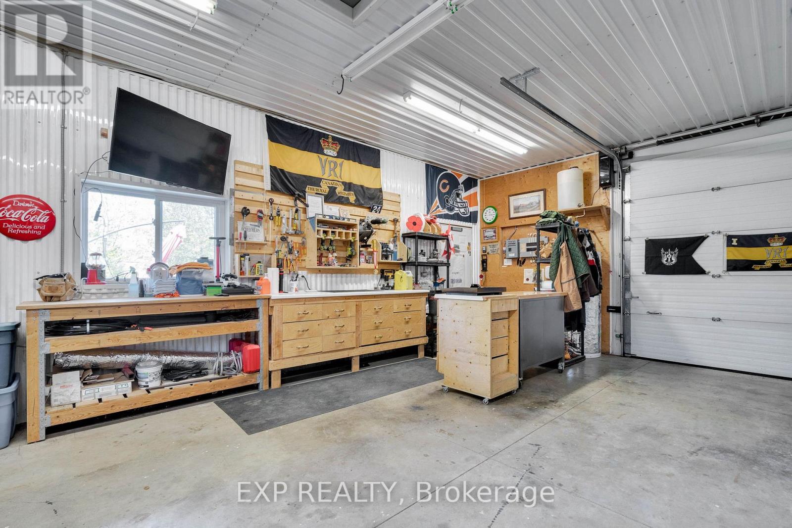 277 STATION STREET — photo 44