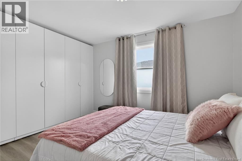 129 Drummond - 30