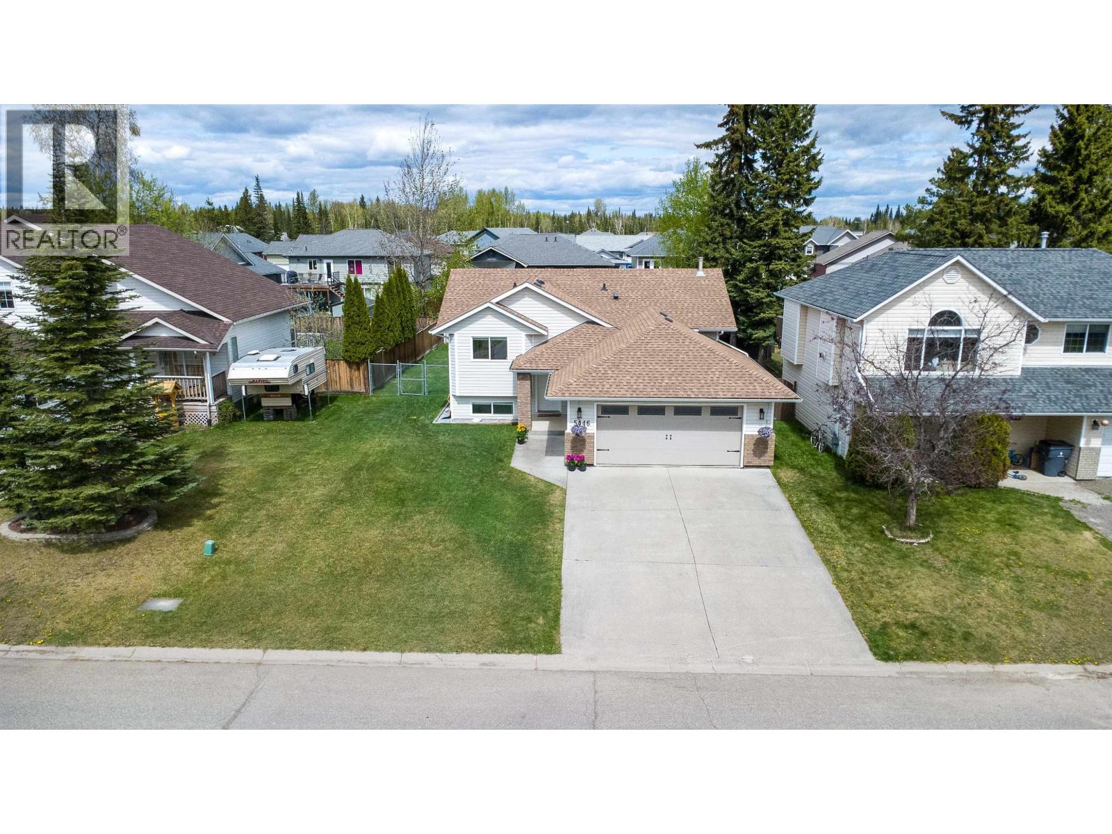 5446 WOODOAK CRESCENT - 32