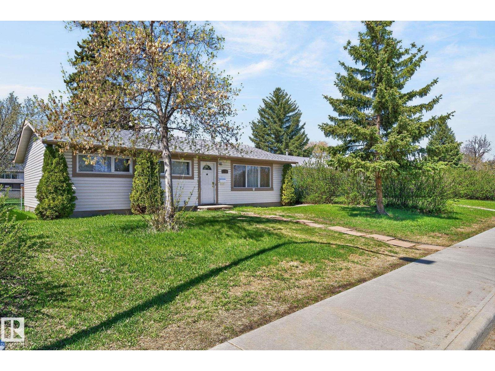 13412 108 ST NW, Edmonton