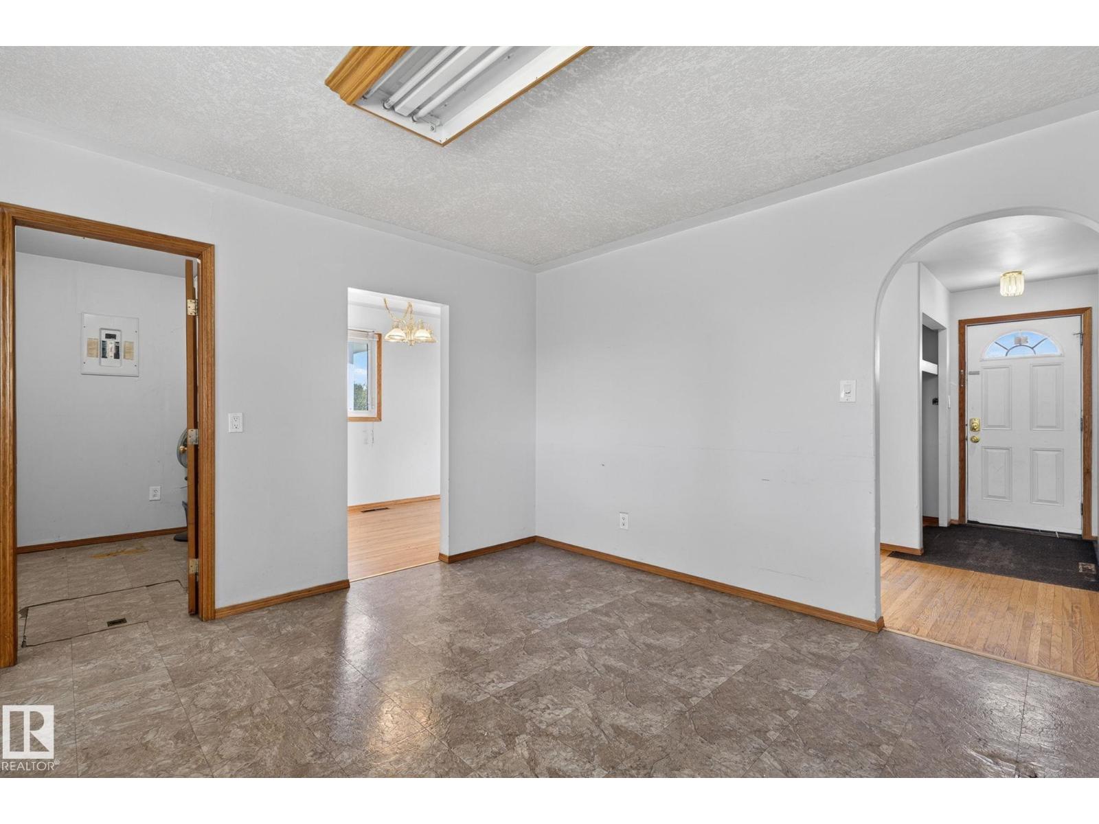 13412 108 ST NW, Edmonton
