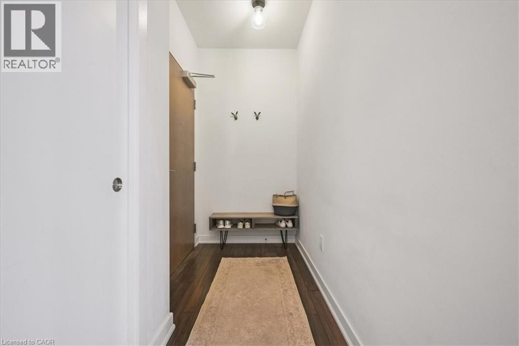 320 PLAINS Road E Unit# 211, Burlington, Ontario, L7T0C1 — Photo 10