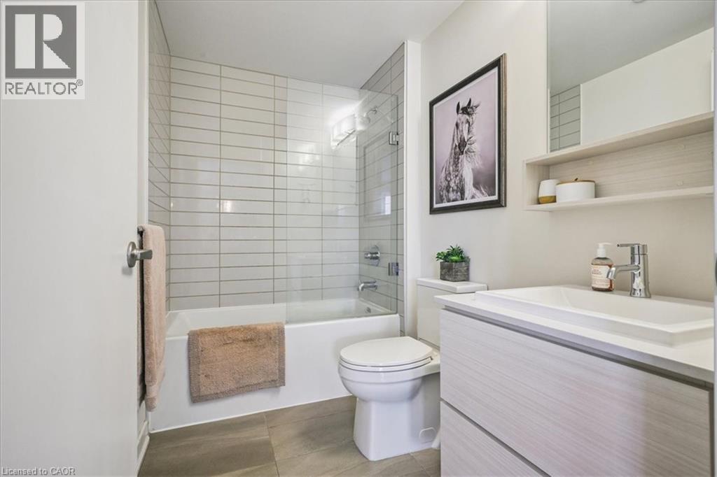 320 PLAINS Road E Unit# 211, Burlington, Ontario, L7T0C1 — Photo 32
