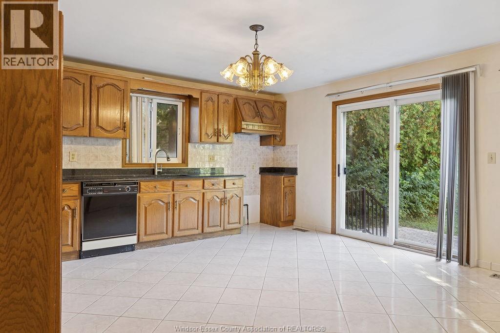 651 MORAND STREET, Windsor, Ontario, N9G1J1 — Photo 18