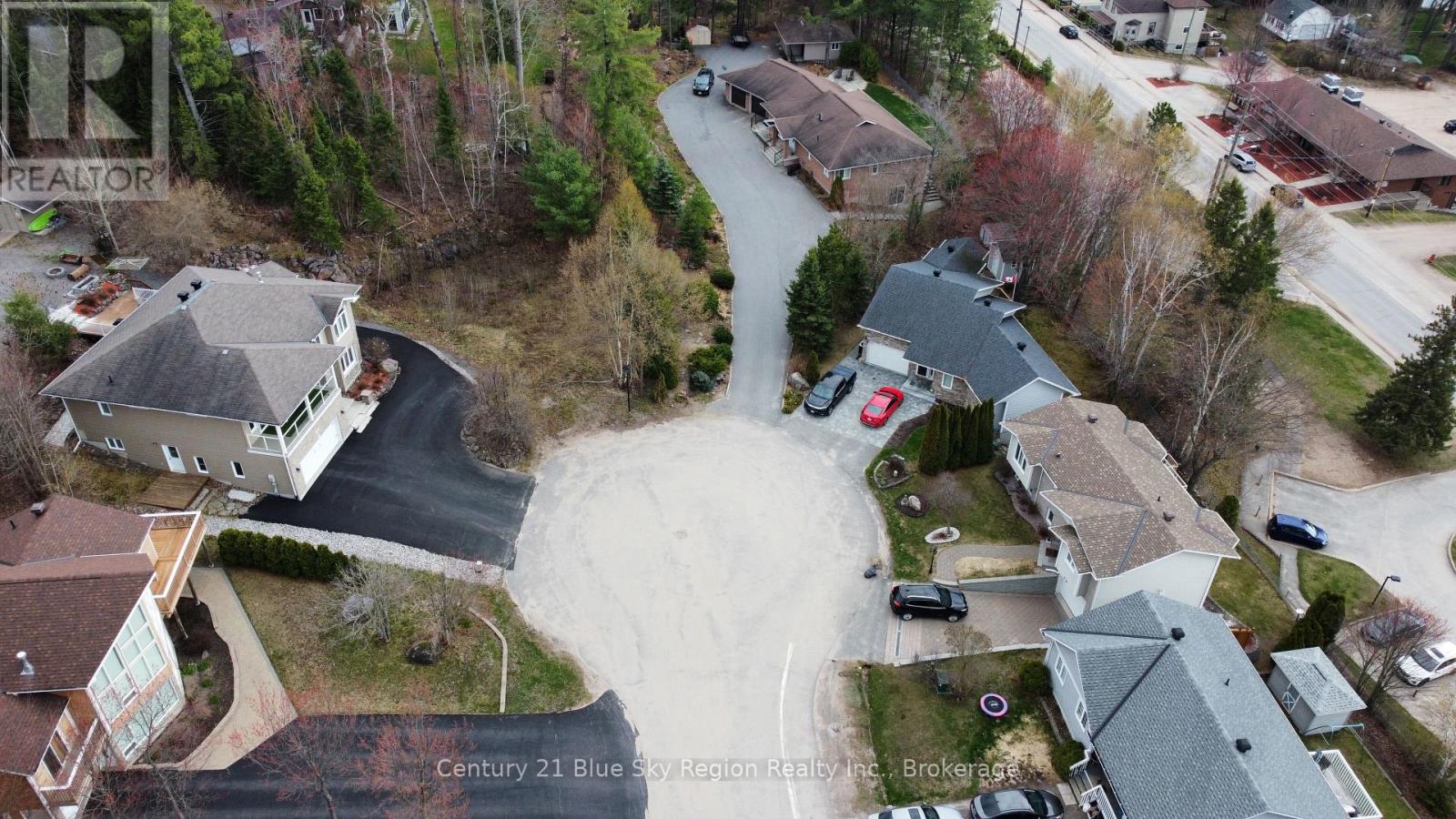 184 PLEASANTVIEW PLACE - photo 3