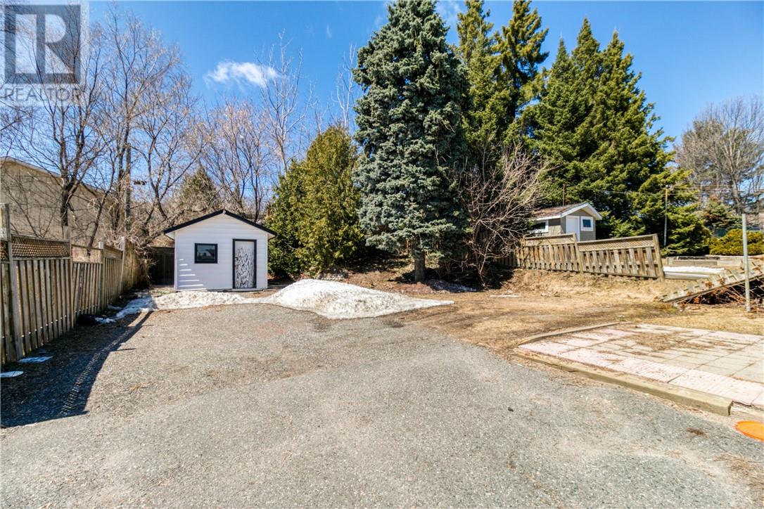 219 Albinson Street, Sudbury, Ontario, P3C3W1 — Photo 12