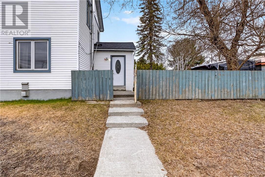19 Sellwood Avenue, Capreol, Ontario, P0M1H0 — Photo 6