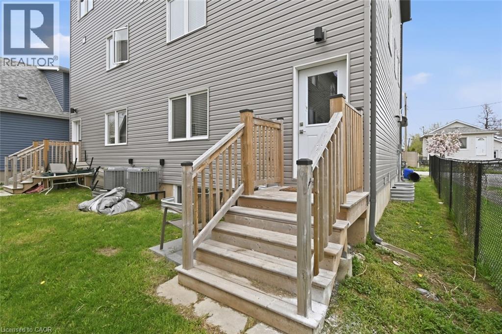 3 HAGAR Street - 47