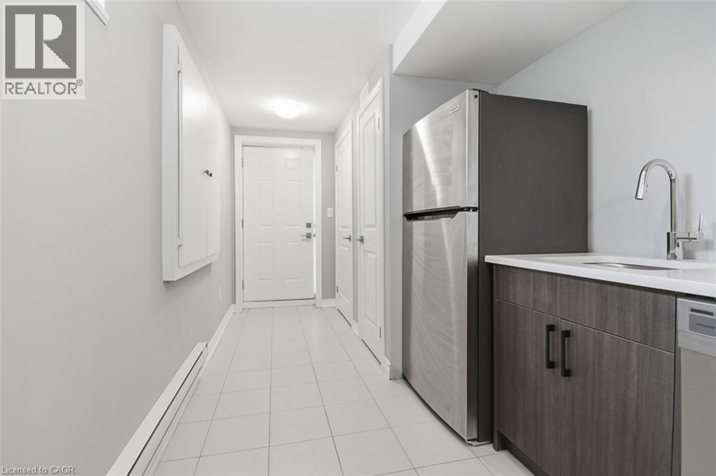 5 HAGAR Street - 37