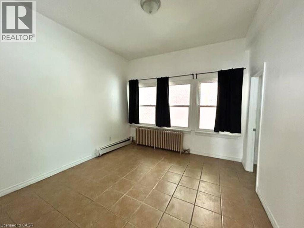 69 SHERMAN Avenue S Unit# 4, Hamilton, Ontario, L8M2P8 — Photo 6