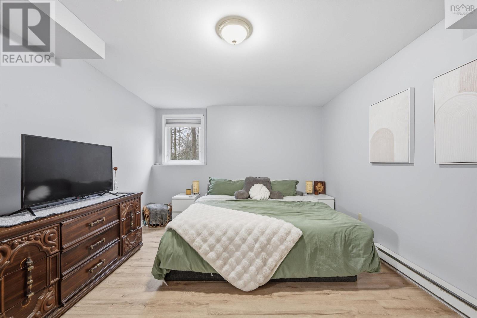 Property 25 of 41 of 19 Joshua Slocum Avenue