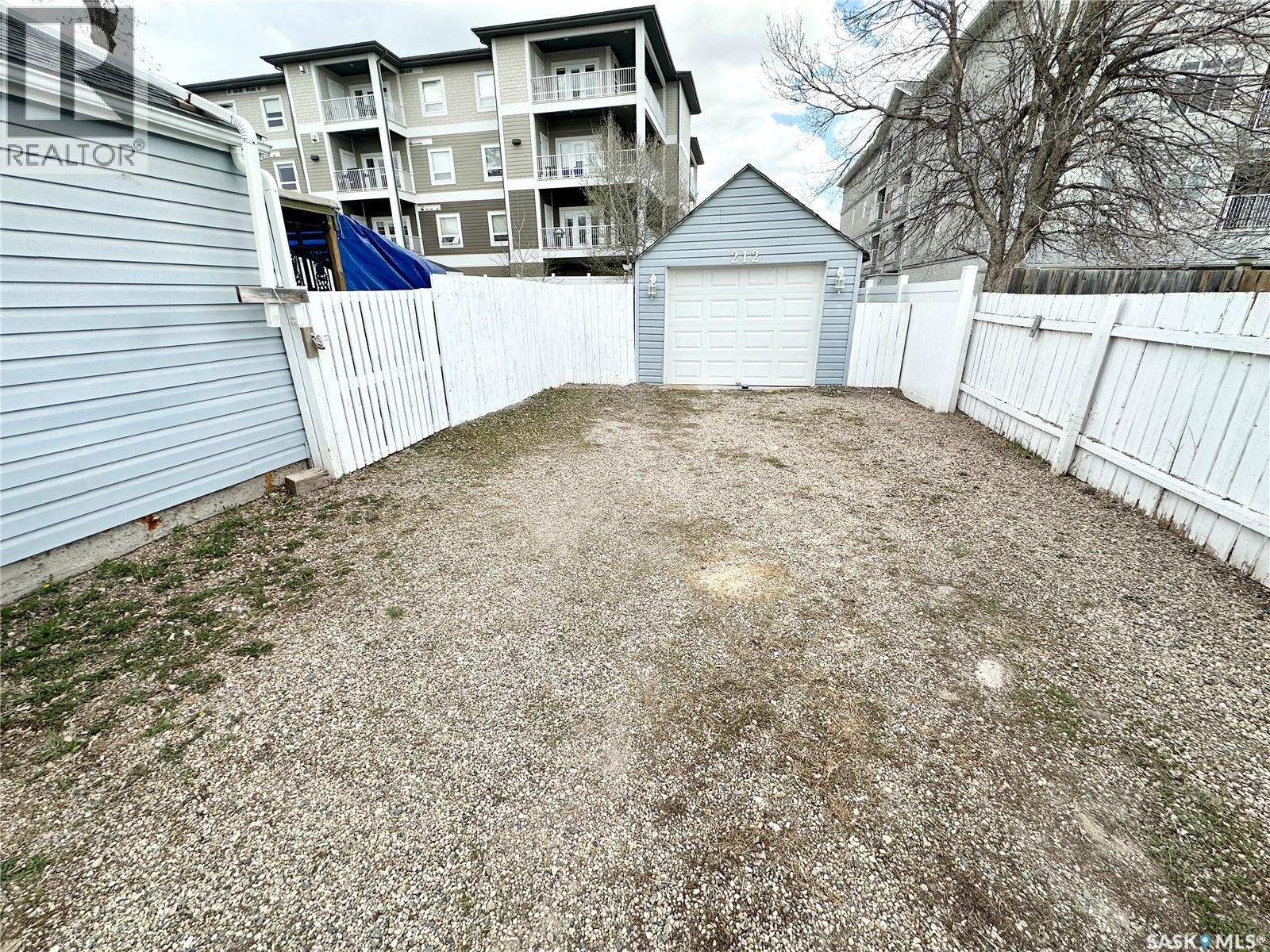 212 Foster STREET - 25