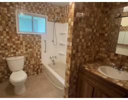 31828 Grove Avenue, Mission, BC V4S1E7 Photo 12