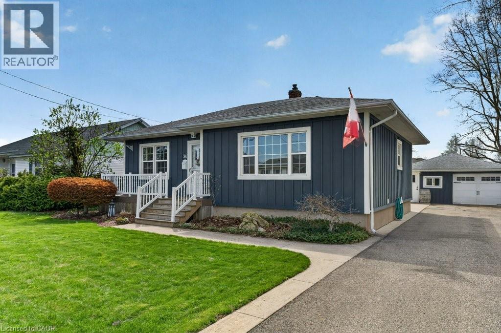 34 ADMIRAL Road - Image 3