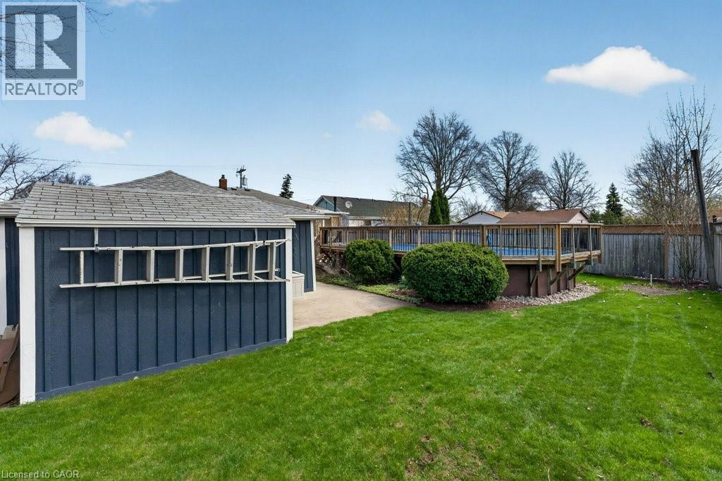 34 ADMIRAL Road - 39