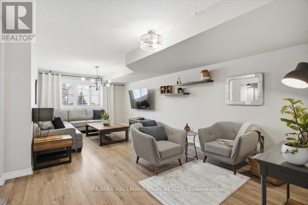 #12 53 FERNDALE DRIVE S - 2